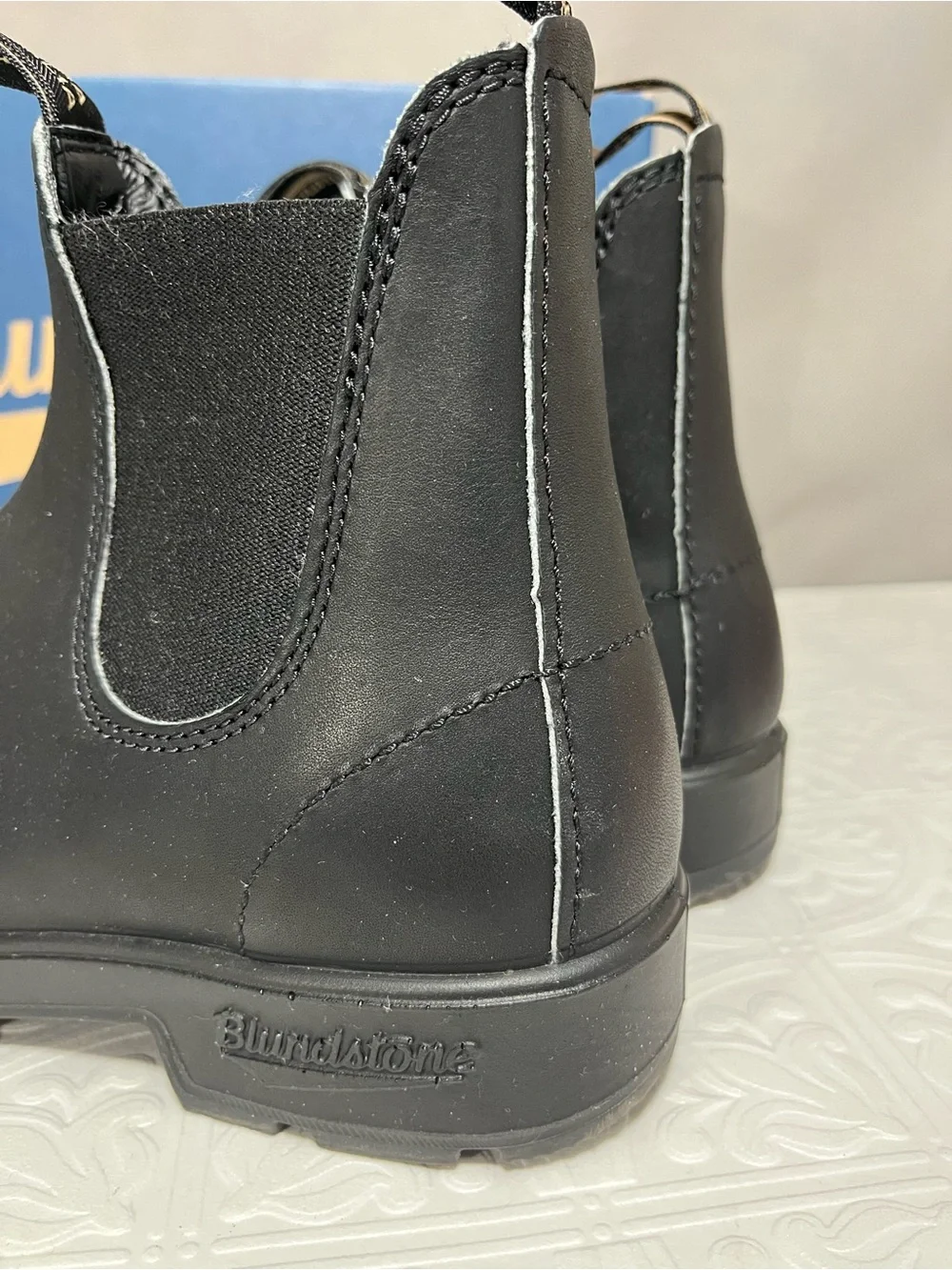 Blundstone WOMEN'S ORIGINALS #510 Chelsea Ankle Boot Black 8
